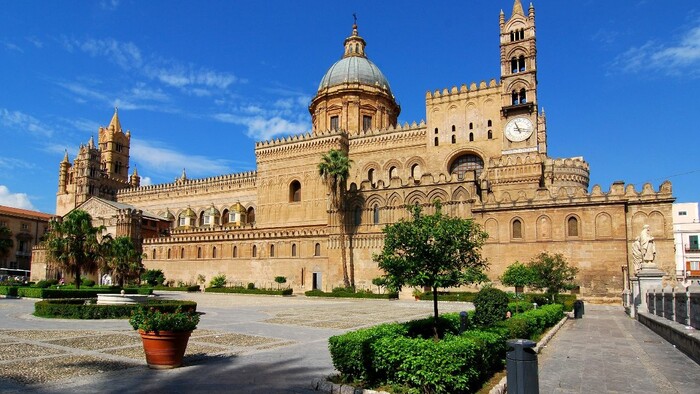 Palermo Cathedral, Sicily- Depositphotos_7621488_original.jpg