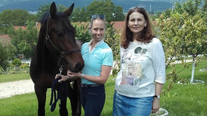Slowakische Reiterin und Trainerin in Prag Denisa Valentová
