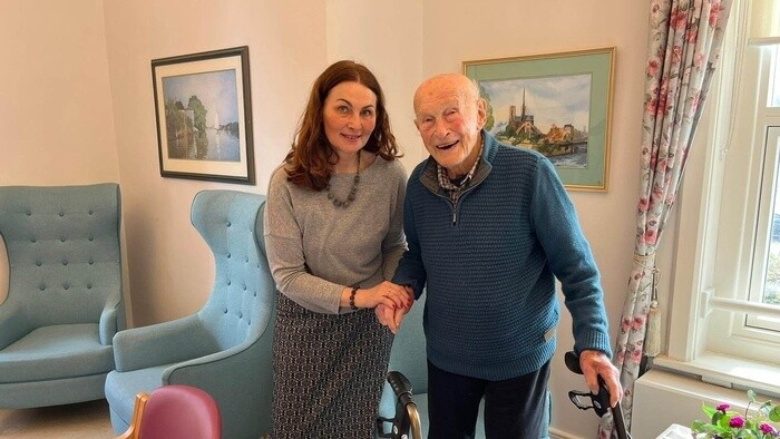 Joe Veselský má 105 rokov. Najstarší Slovák v Dubline má írsky pas, ale slovenské srdce.