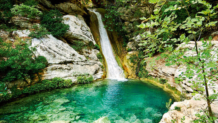 Attractions - Polylimnio waterfall.jpg