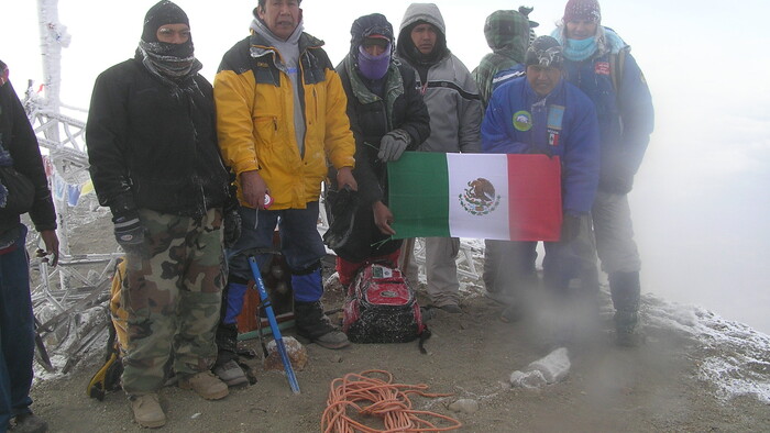 13. Na vrchole Pico de Orizaba - 2014.JPG