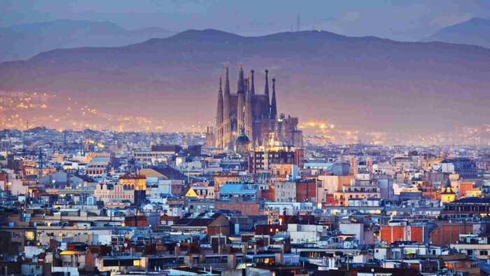 BARCELONA: Mesto s dovolenkovým nádychom