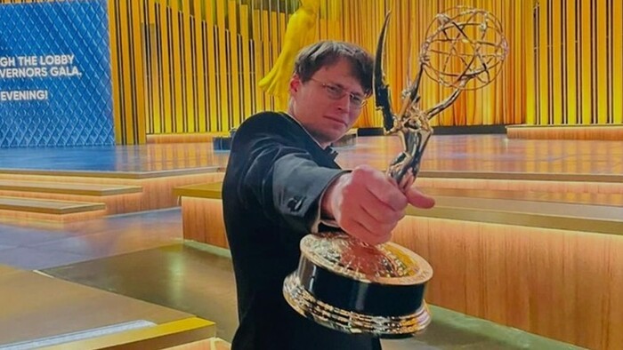 Držiteľ sošky Emmy: Dávid Štumpf šokoval, kam ju umiestnil