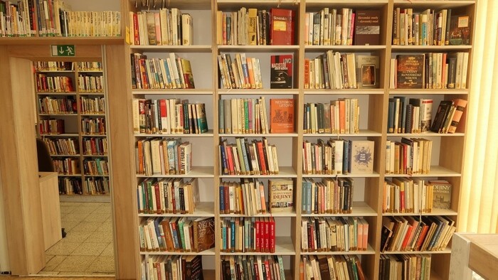 Knihy v Hontiansko-novohradskej knižnici ochránia čipmi 