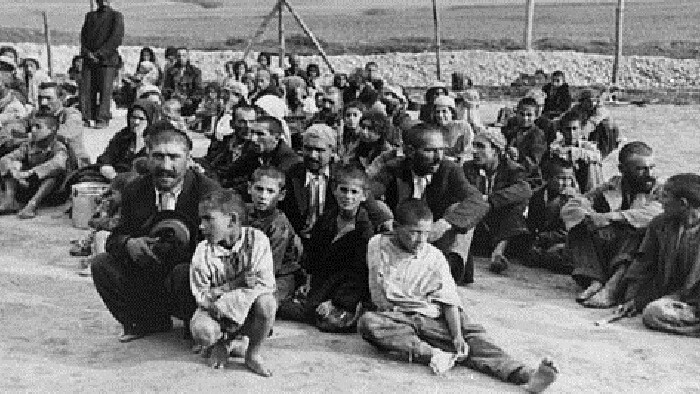 V Dubnici nad Váhom si pripomenuli obete rómskeho holokaustu