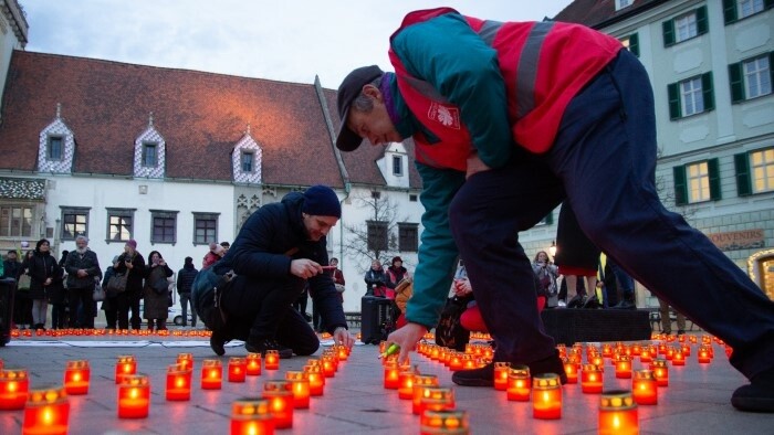 В Словакии отмечают вторую годовщину российского вторжения на Украину культурными акциями