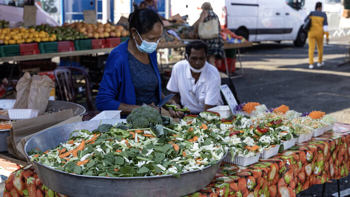 Sobotnajsi trh v Saint Paul, La Reunion,Andrea Skvareninova.jpeg