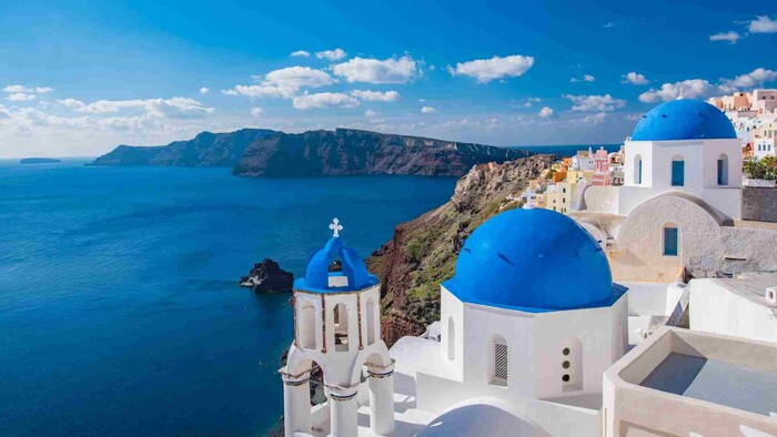 Grécko začína odškodňovať turistov