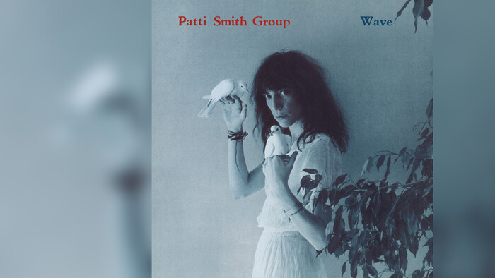 Miniprofil: Patti Smith Group / Wave