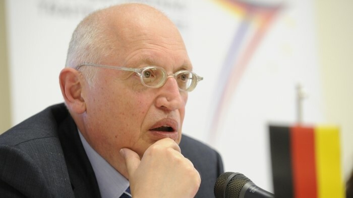 Son los ciudadanos quieren merecen agradecimiento por la ampliación de la UE, destaca Verheugen