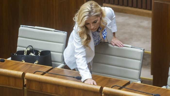 Le gouvernement rejette la proposition de limoger la ministre de la Culture Martina Šimkovičová