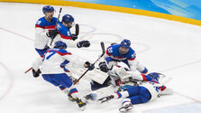 Hokejisti Slovenska sa tešia z postupu do semifinále olympijského turnaja v Pekingu