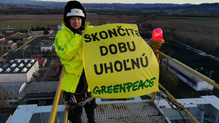 greenpeace novaky protest coal_Vladimir Benko jr_Greenpeace.jpg