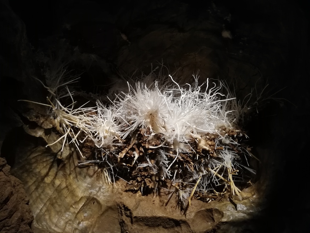 Ochtinská aragonitová jeskyně