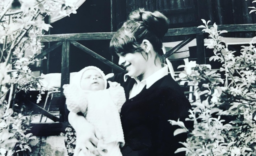 Martin Nikodým ako bábätko s mamou