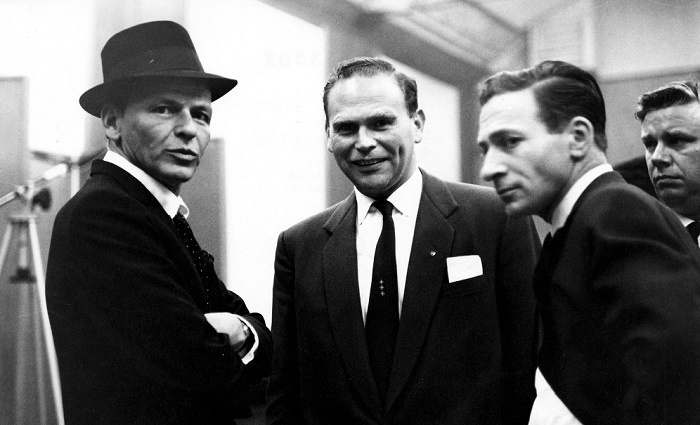 Sinatra by Dežo Hoffman