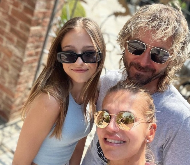 Dara Rolins s dcérou Lolou a partnerom Pavlom Nedvědom
